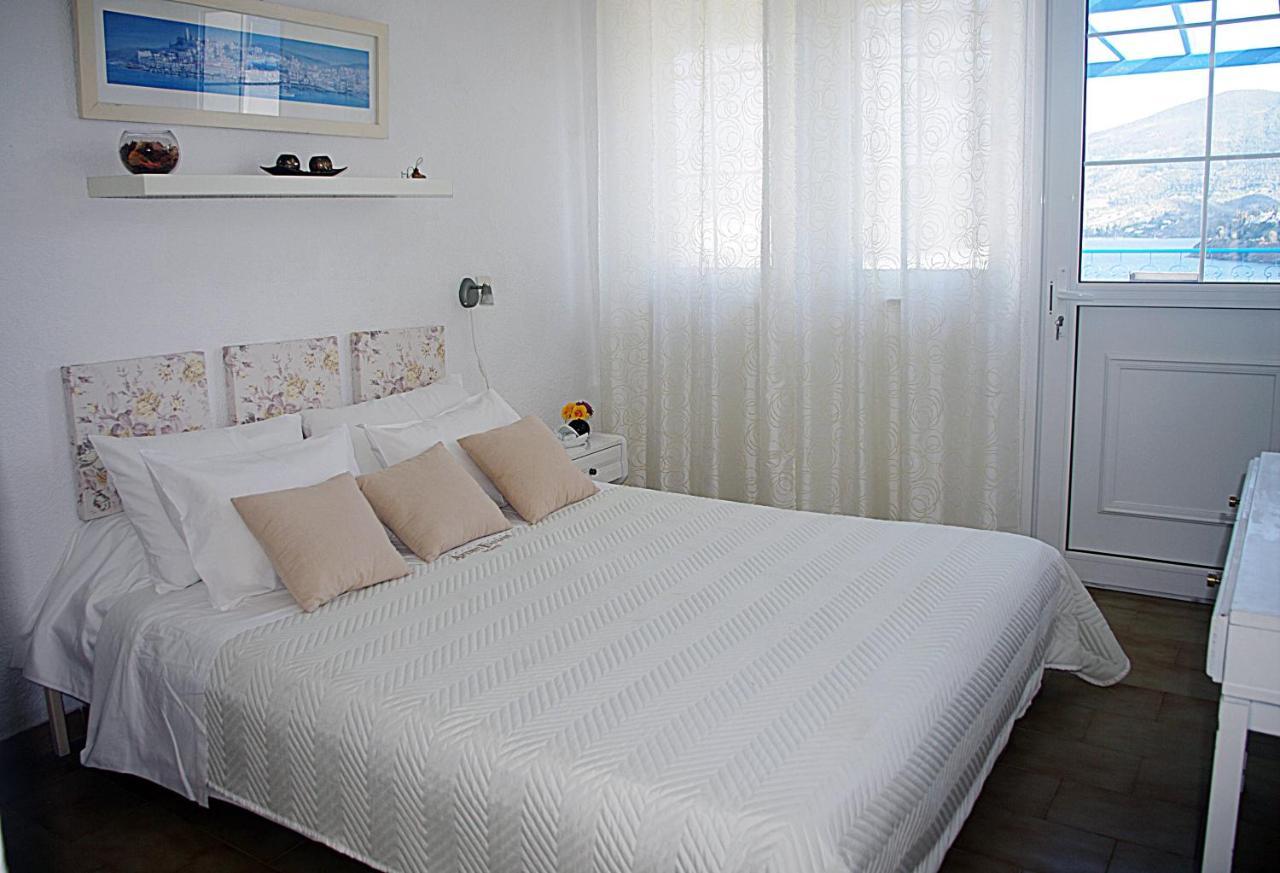 Rania Studios Poros Town Екстериор снимка