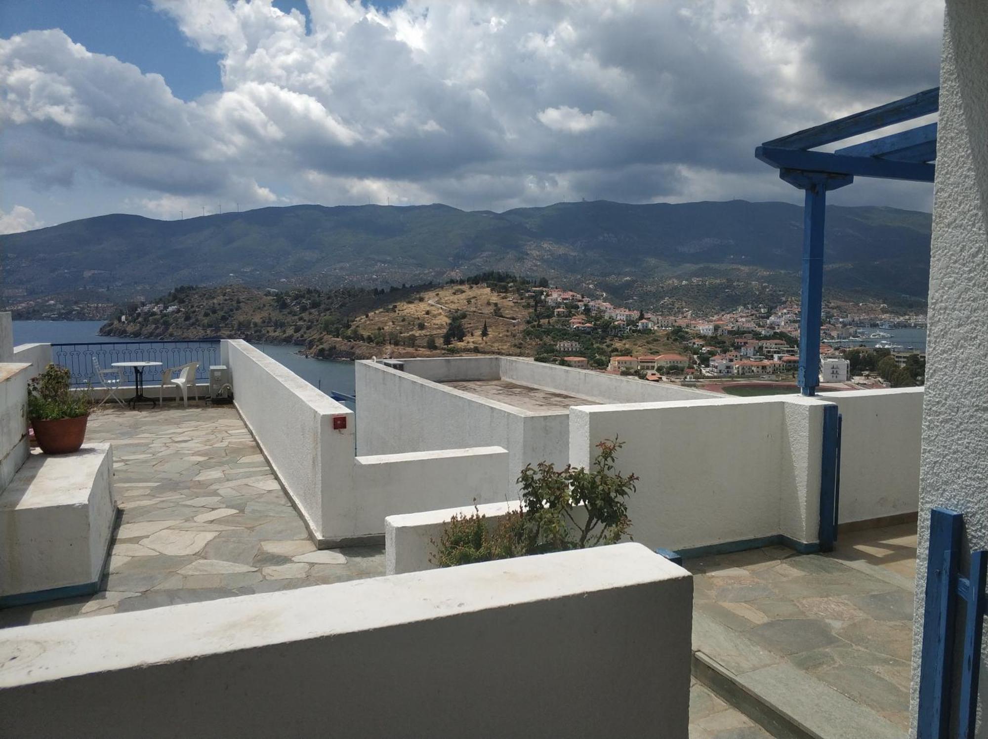 Rania Studios Poros Town Екстериор снимка